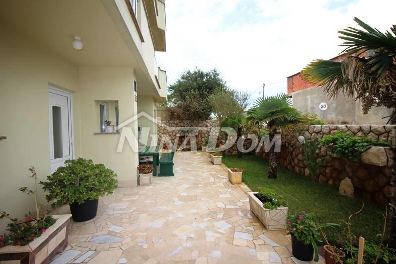Apartments Ana Вир Екстериор снимка